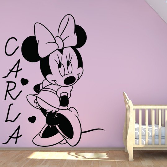 Vinilo Minnie Mouse bebé con nombre personalizado