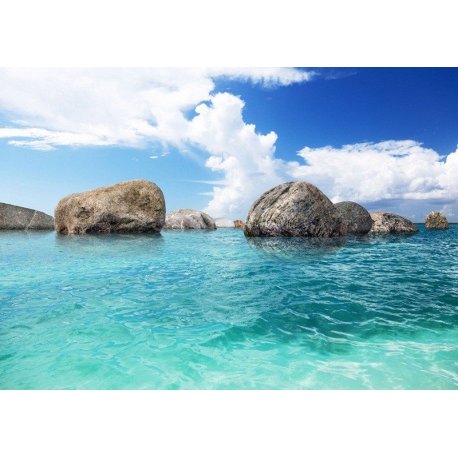 Rocas en Mar Turquesa