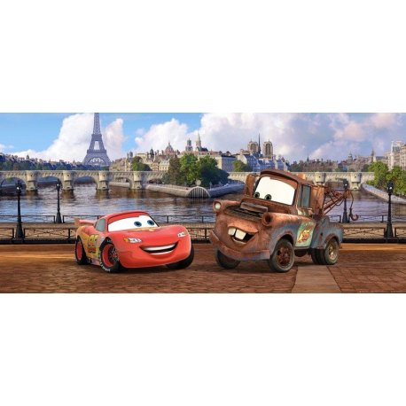 Rayo McQueen y Mate Colegas en París