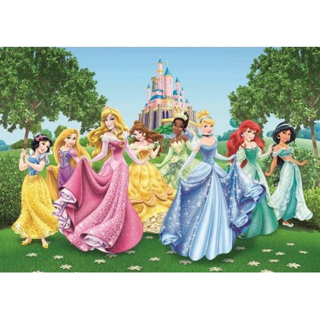 Princesitas Disney en los Jardines del Palacio