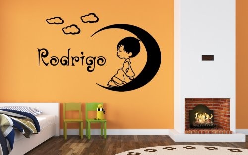 Niño Sentado en la Luna